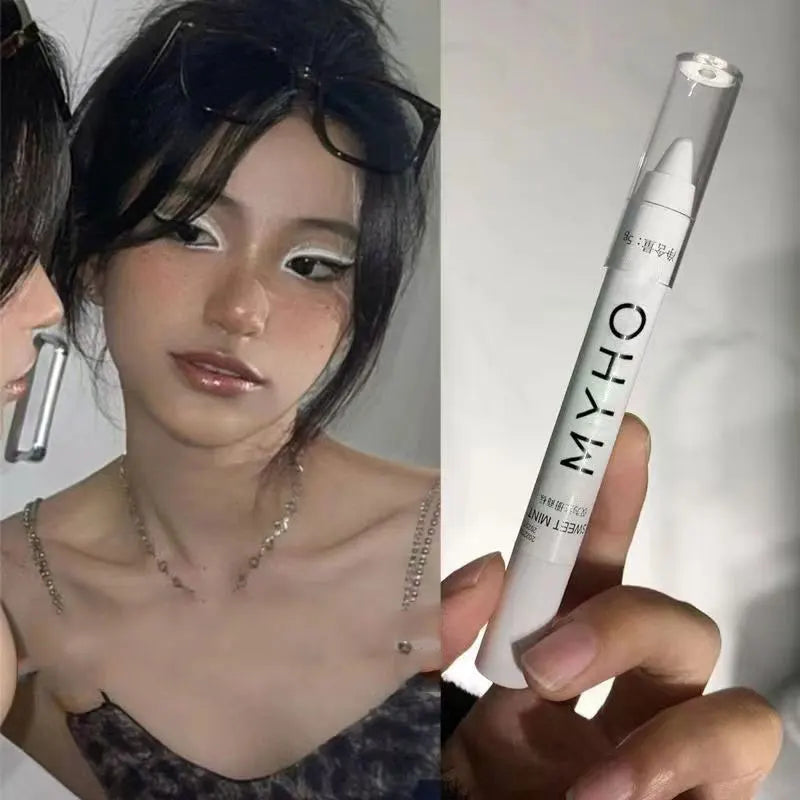 Lápiz Iluminador Monocromático en Forma de Gusano de Seda con Sombra de Ojos Flash